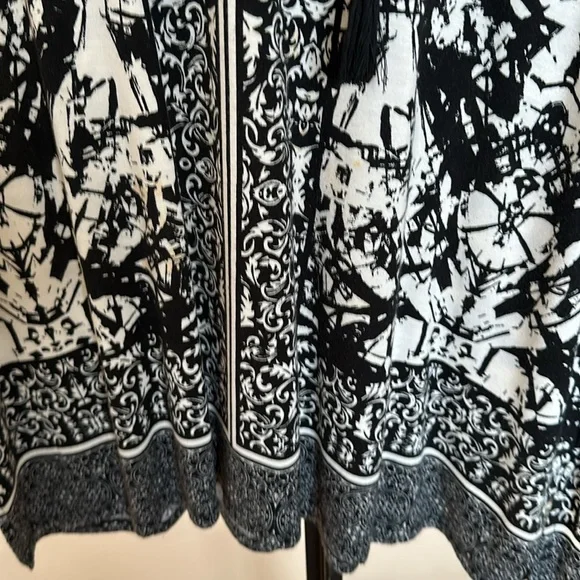 Rose and Olive Top -1X Never Worn - Picture 4 of 6